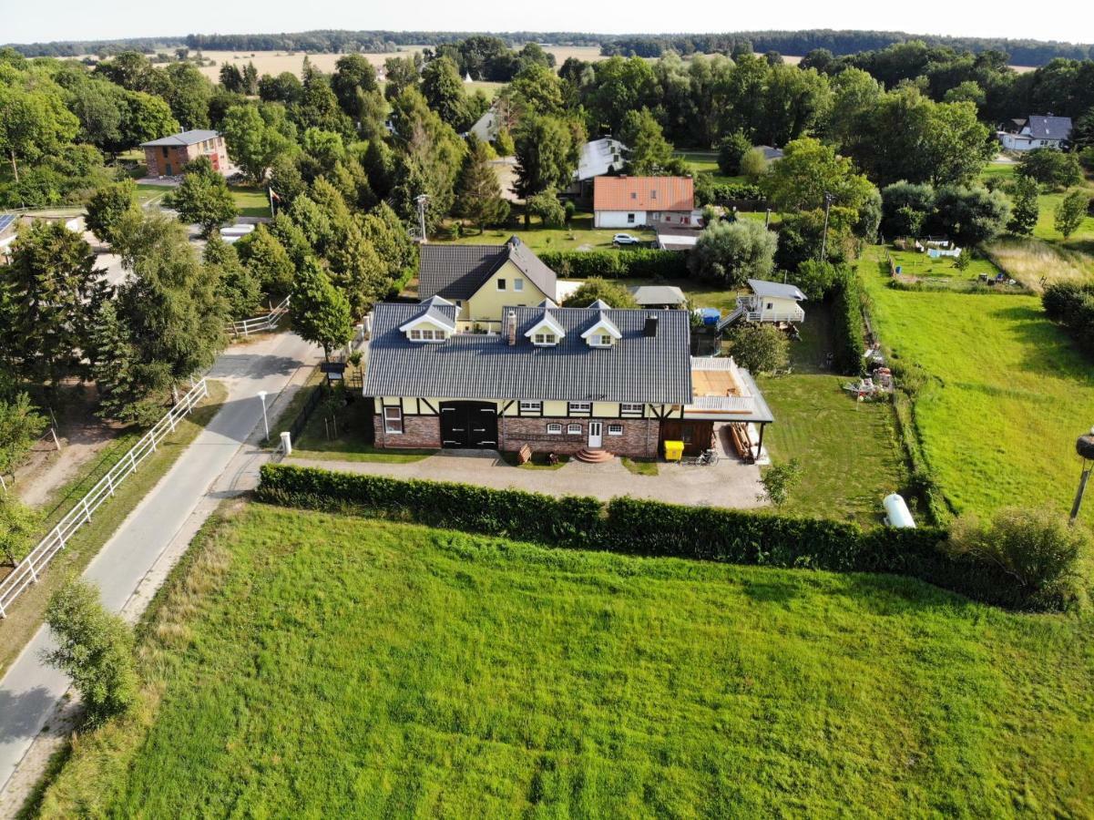 Landhaus Zum Storchennest Kloster Wulfshagen Экстерьер фото